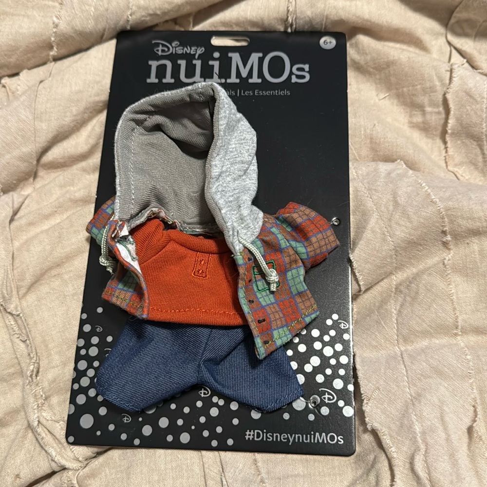NIP Nuimo clothing